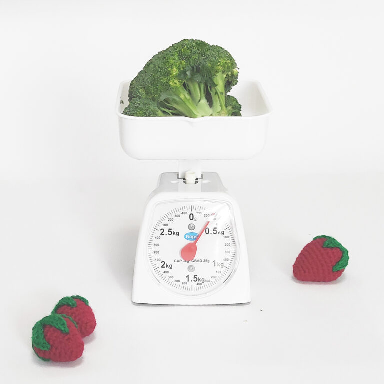 Analog White Kitchen Scale
